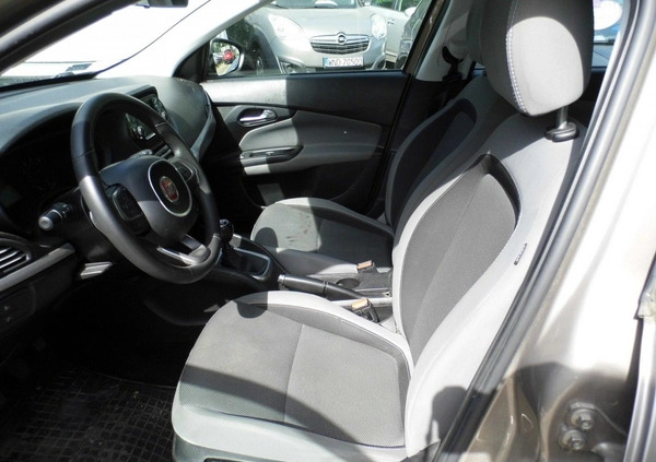 Fiat Tipo cena 34900 przebieg: 165000, rok produkcji 2018 z Łódź małe 22